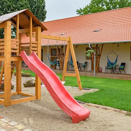 Szelcsengo Wellness Vendeghaz דירה