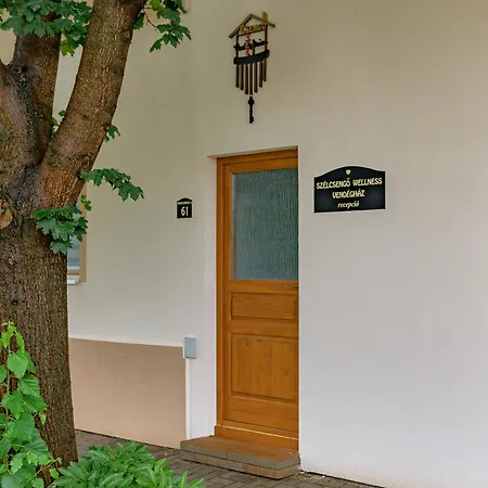 Szelcsengo Wellness Vendeghaz *