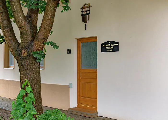 Szelcsengo Wellness Vendeghaz *